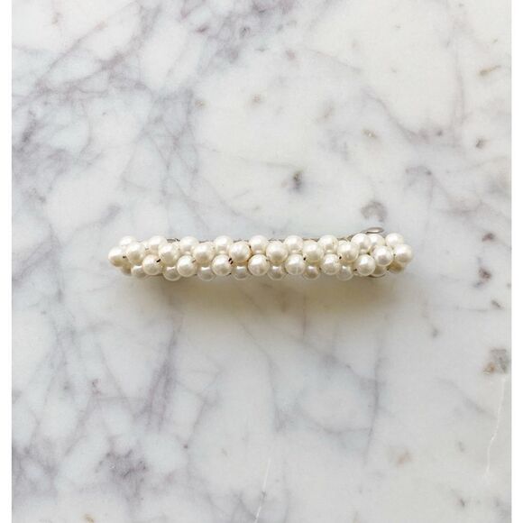 VINTAGE Pearl Hair Clip